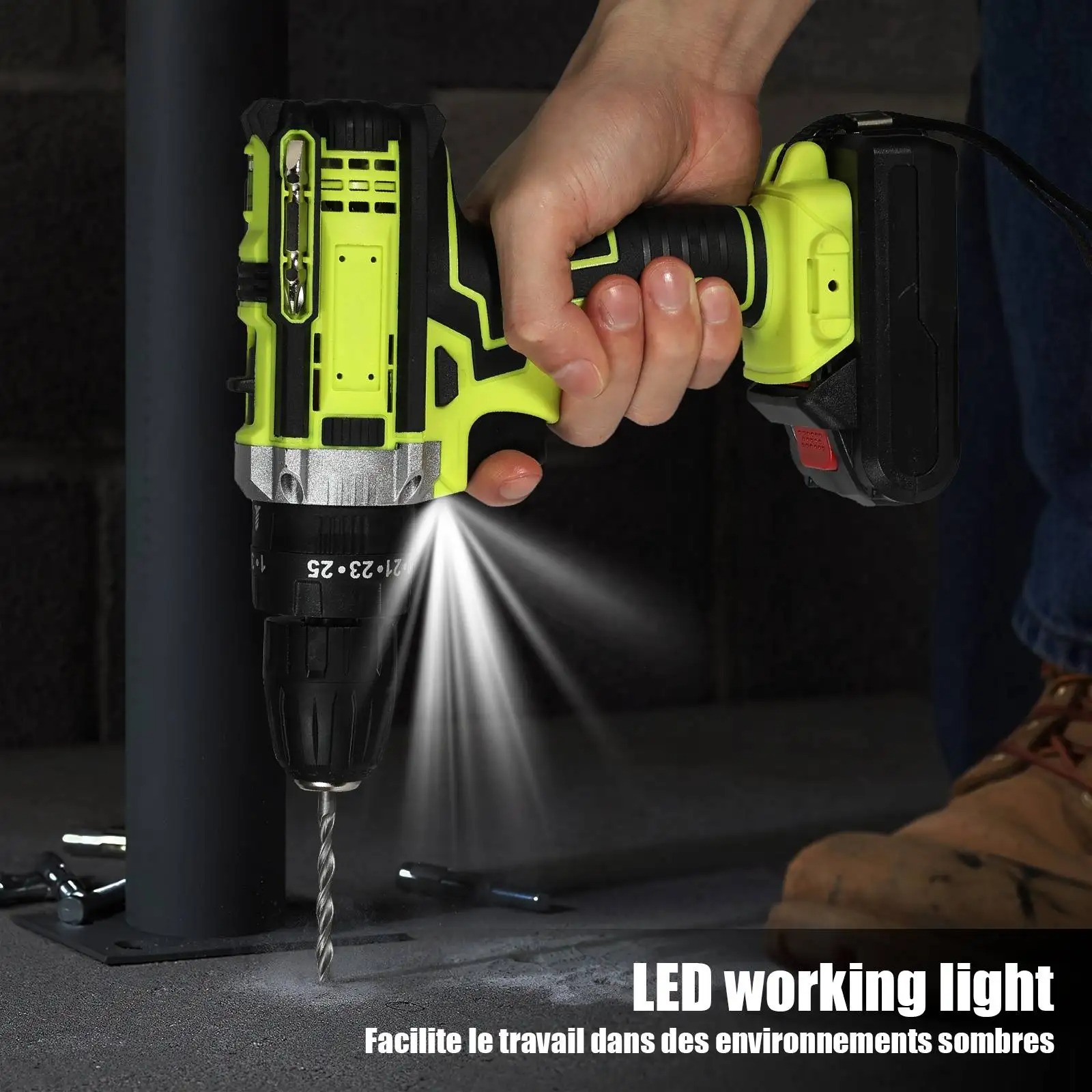 Luz LED de trabalho apresentada no anúncio